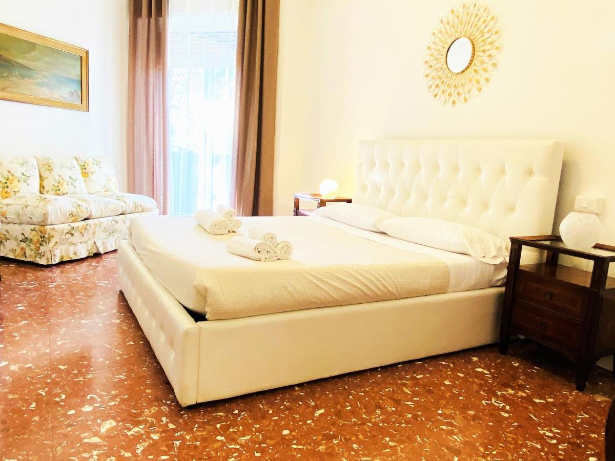 Trastevere Boulevard Рим Екстер'єр фото