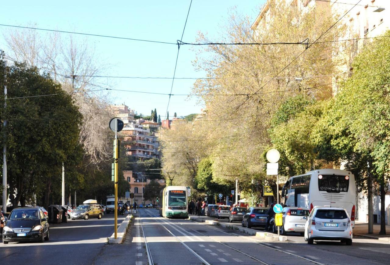 Trastevere Boulevard Рим Екстер'єр фото